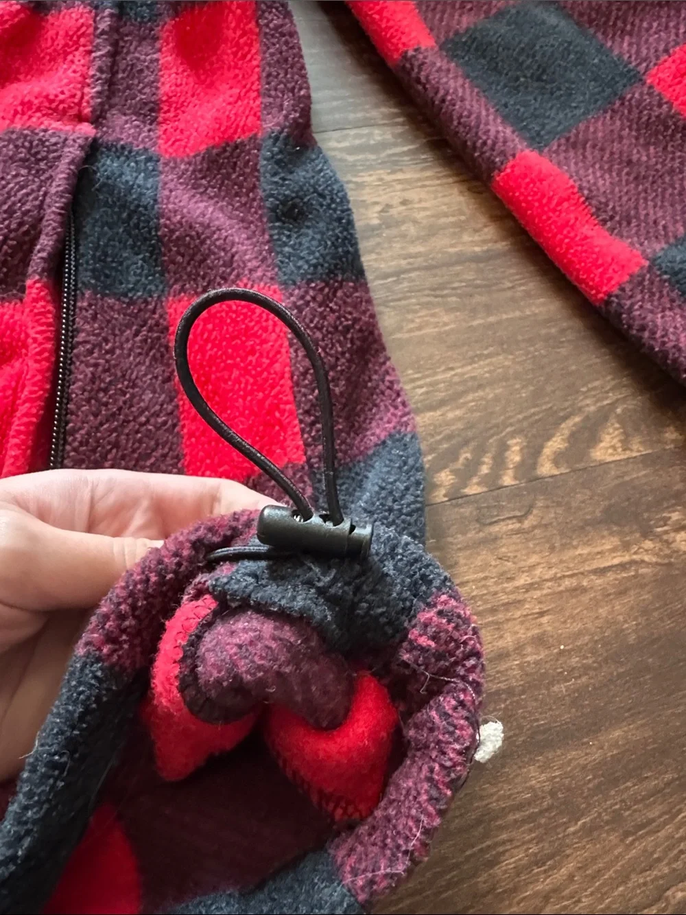 Columbia Red and Black Buffalo Plaid Mens fleece Jacket